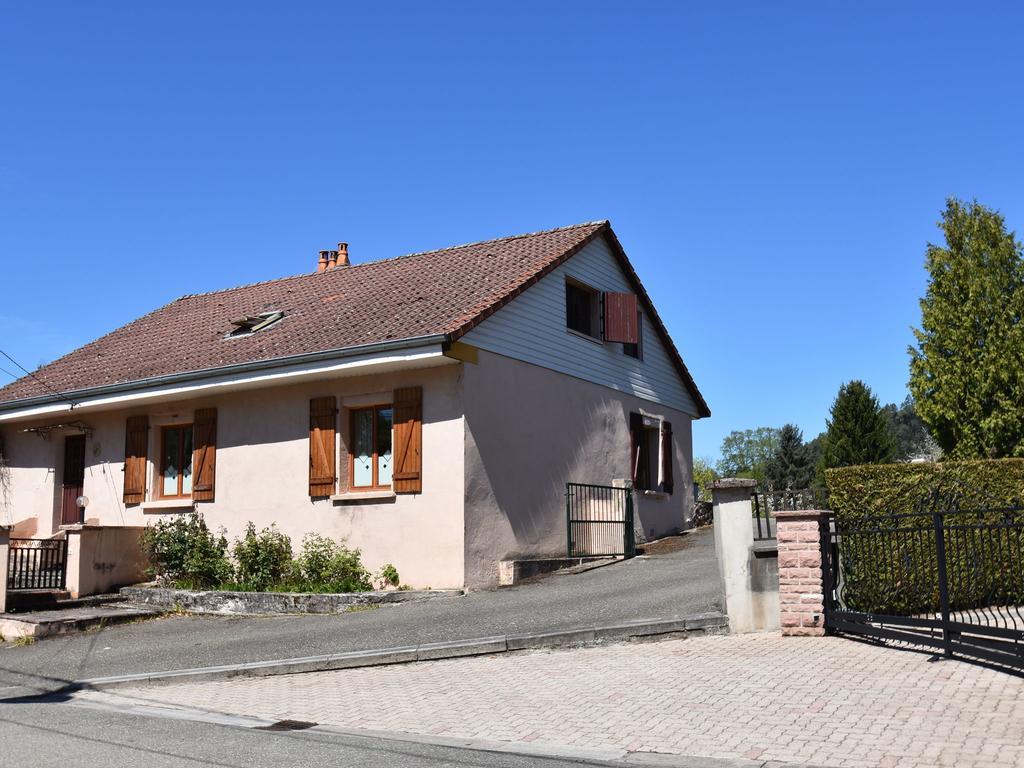 Spacious Holiday Home With Sauna In Celles Sur Plaine Eguisheim Exterior photo